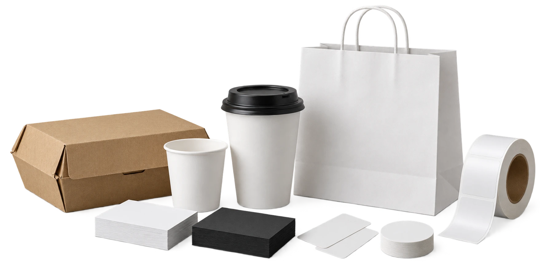 Mockup neutro de funda blanca, vasos de papel, caja kraft, stickers y tarjetas sin impresión